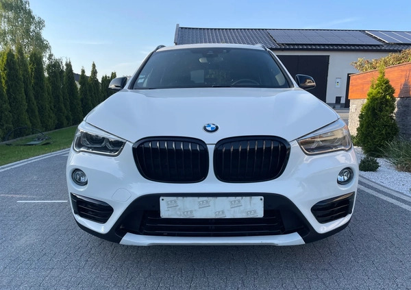 BMW X1 cena 77000 przebieg: 129805, rok produkcji 2016 z Frampol małe 232